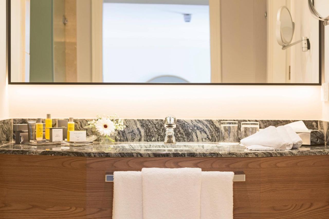데니아 메리어트 라 세야 골프 리조트 앤 스파 외부 사진 Bathroom