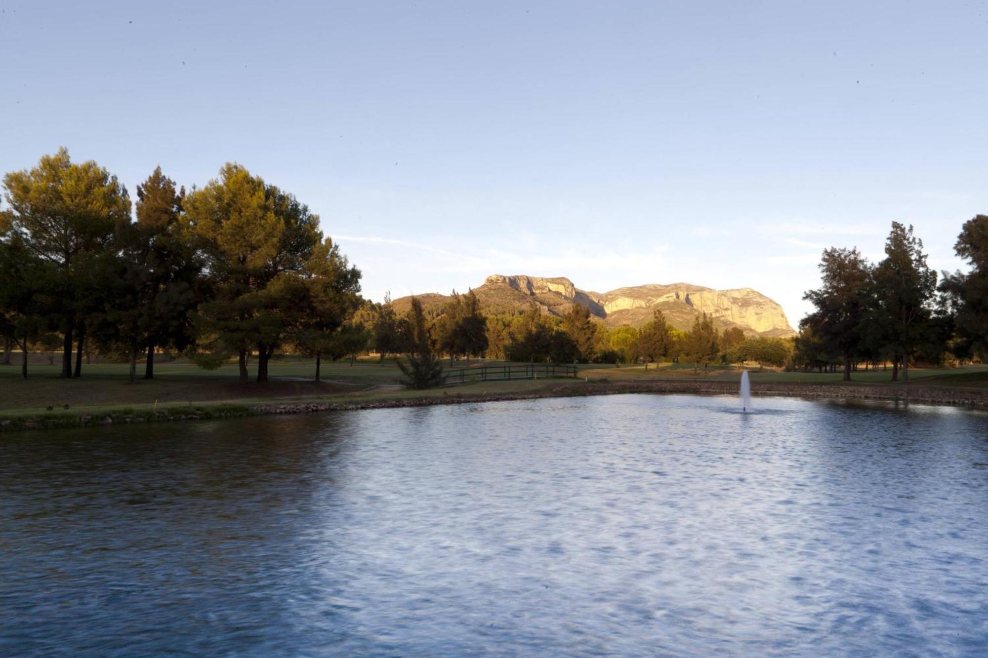 데니아 메리어트 라 세야 골프 리조트 앤 스파 외부 사진 The San Tan Mountains